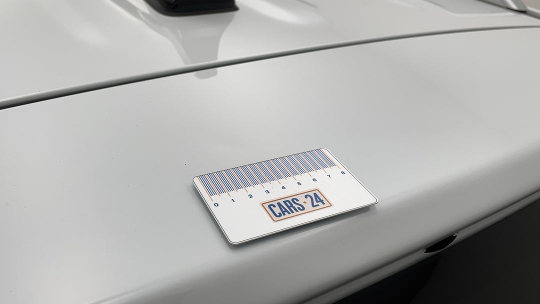 2022 Hyundai Venue Elite (black) Two-tone Roof, Automatic, 33881 km, Roof Dent