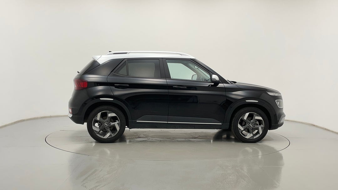 2022 Hyundai Venue Elite (black) Two-tone Roof, Automatic, 33881 km, Right Side View