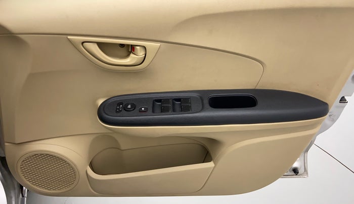 2014 Honda Amaze 1.2 SMT I VTEC, Petrol, Manual, 35,265 km, Driver Side Door Panels Control
