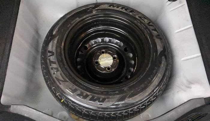 2015 Honda Jazz 1.2 SV PETROL, Petrol, Manual, 34,730 km, Spare Tyre