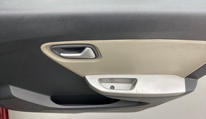 2015 Maruti Alto K10 VXI P, Petrol, Manual, 22,770 km, Driver Side Door Panels Control