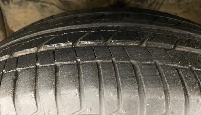 2016 Honda City VX MT PETROL, Petrol, Manual, 67,140 km, Left Front Tyre Tread