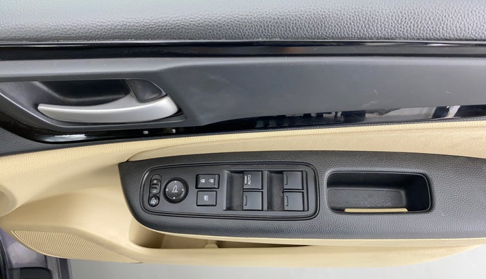 2018 Honda Amaze 1.2 V CVT I VTEC, Petrol, Automatic, 14,682 km, Driver Side Door Panels Control