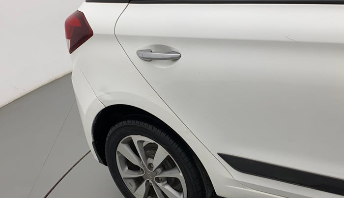 2017 Hyundai Elite i20 ASTA 1.4 CRDI (O), Diesel, Manual, 1,01,707 km, Right quarter panel - Minor scratches
