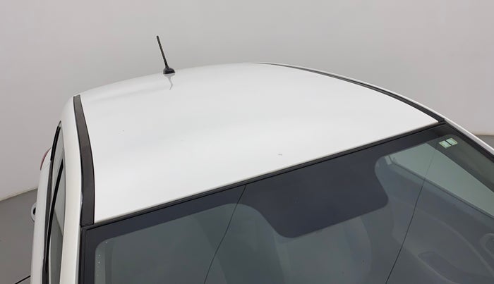 2017 Hyundai Elite i20 ASTA 1.4 CRDI (O), Diesel, Manual, 1,01,707 km, Roof - Slightly dented