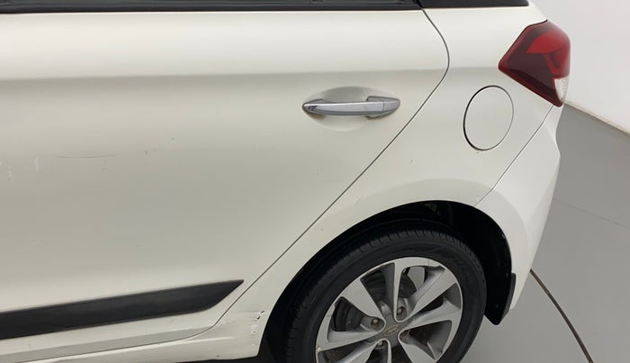 2017 Hyundai Elite i20 ASTA 1.4 CRDI (O), Diesel, Manual, 1,01,707 km, Left quarter panel - Slightly dented