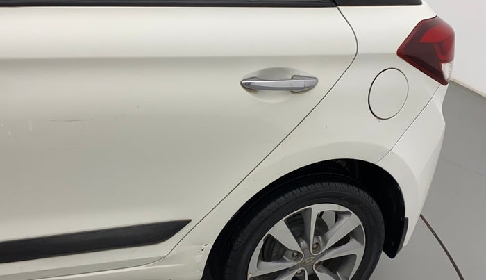 2017 Hyundai Elite i20 ASTA 1.4 CRDI (O), Diesel, Manual, 1,01,707 km, Left quarter panel - Minor scratches