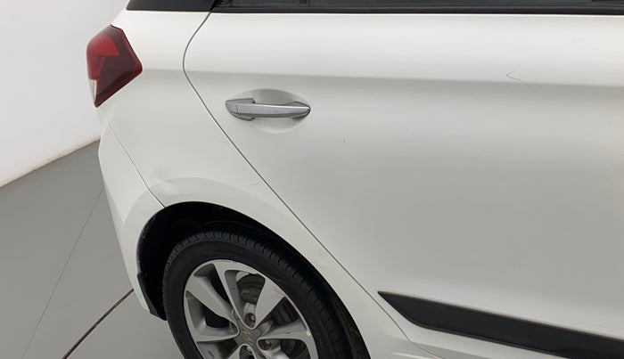 2017 Hyundai Elite i20 ASTA 1.4 CRDI (O), Diesel, Manual, 1,01,707 km, Right quarter panel - Slightly dented