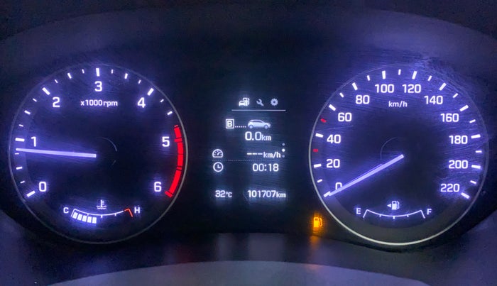 2017 Hyundai Elite i20 ASTA 1.4 CRDI (O), Diesel, Manual, 1,01,707 km, Odometer Image