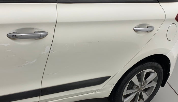 2017 Hyundai Elite i20 ASTA 1.4 CRDI (O), Diesel, Manual, 1,01,707 km, Rear left door - Paint has faded