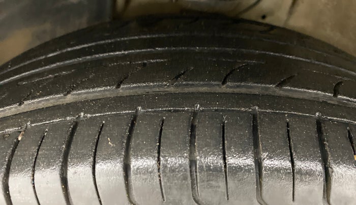 2018 Maruti IGNIS ALPHA 1.2 K12 AMT, Petrol, Automatic, 43,617 km, Left Front Tyre Tread