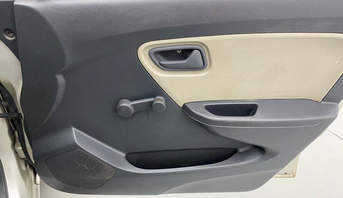 2015 Maruti Alto K10 LXI CNG, CNG, Manual, 74,358 km, Driver Side Door Panels Control