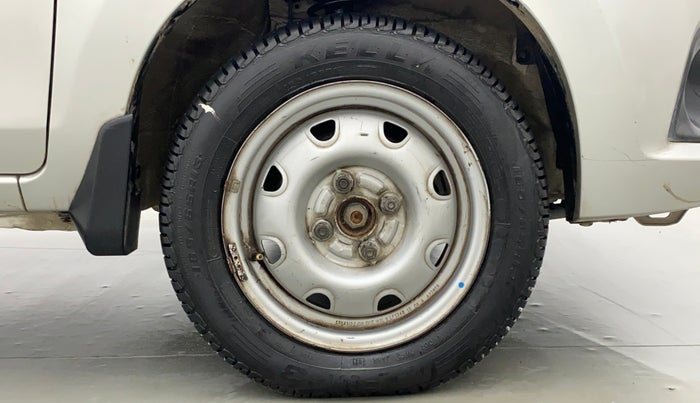 2015 Maruti Alto K10 LXI CNG, CNG, Manual, 74,358 km, Right Front Wheel