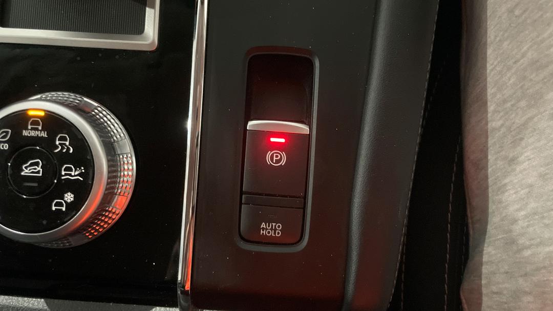 2023 Mitsubishi Outlander Es 5 Seat (2WD), Automatic, 50881 km, Handbrake