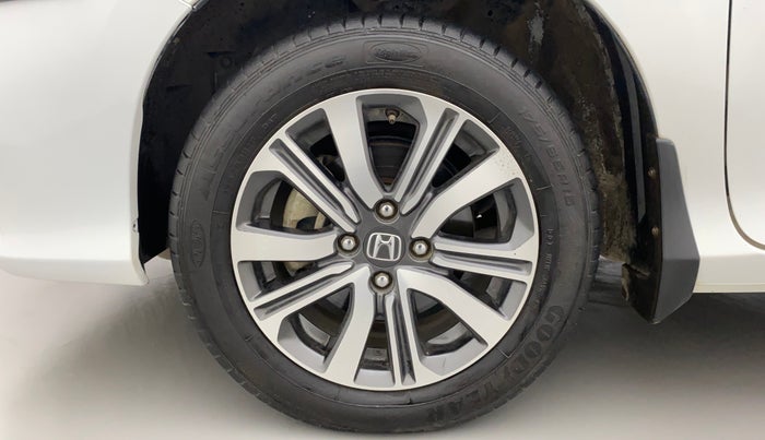 2022 Honda City 1.5L I-VTEC V MT 4TH GEN, Petrol, Manual, 14,591 km, Left Front Wheel