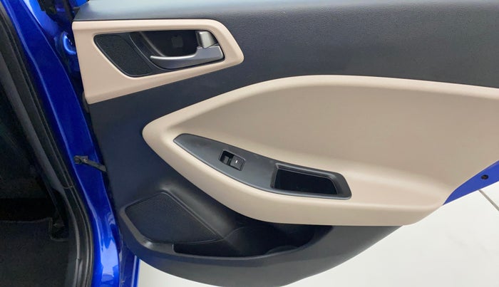 2017 Hyundai Elite i20 ASTA 1.2, Petrol, Manual, 43,753 km, Right rear window switch / handle - Switch/handle not functional