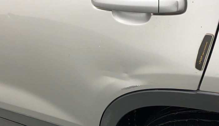 2019 Maruti Vitara Brezza VDI, Diesel, Manual, 37,048 km, Rear left door - Slightly dented