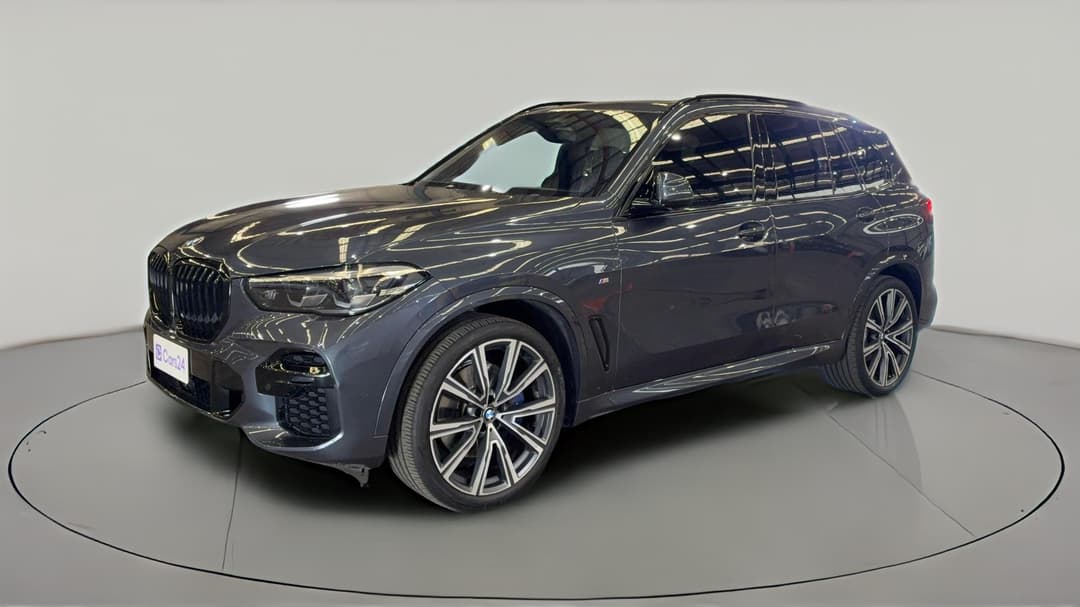 2022 BMW X5 xDrive30d M Sport, Automatic, 49561 km, Left Front Diagonal (45- Degree) View