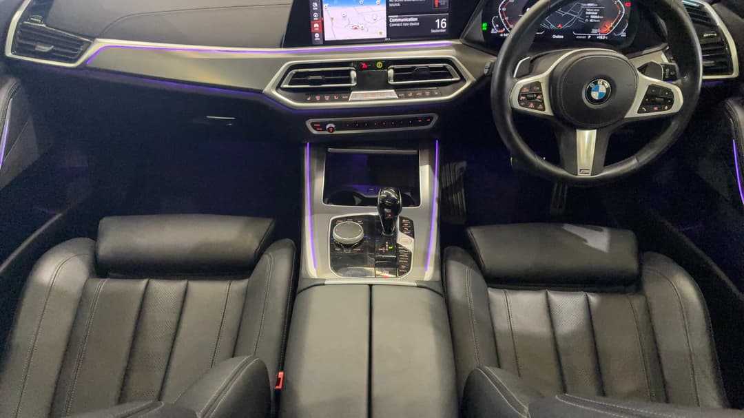 2022 BMW X5 xDrive30d M Sport, Automatic, 49561 km, Center Console