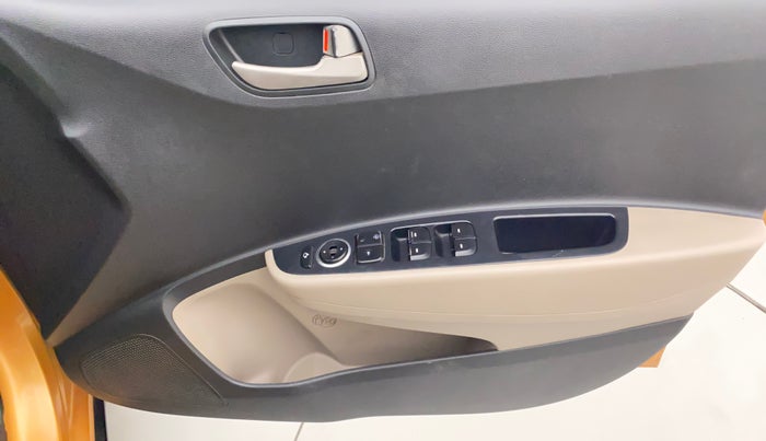 2014 Hyundai Grand i10 ASTA 1.1 CRDI (O), Diesel, Manual, 97,689 km, Driver Side Door Panels Control