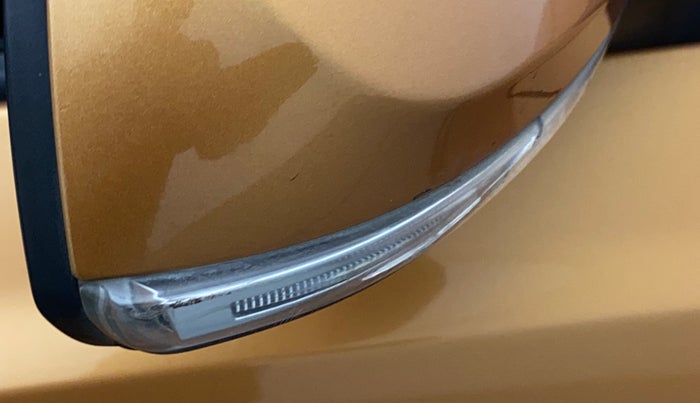 2014 Hyundai Grand i10 ASTA 1.1 CRDI (O), Diesel, Manual, 97,689 km, Right rear-view mirror - Indicator light has minor damage