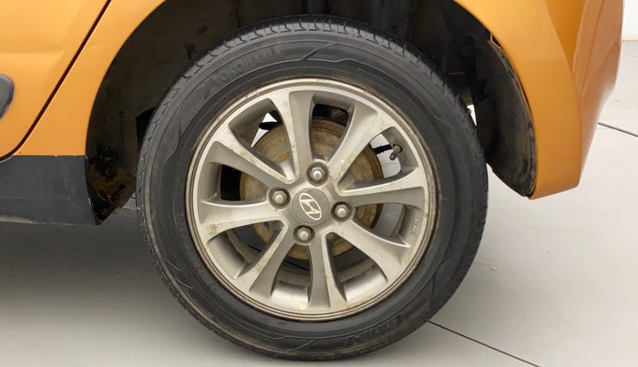2014 Hyundai Grand i10 ASTA 1.1 CRDI (O), Diesel, Manual, 97,689 km, Left Rear Wheel