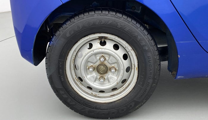 2014 Hyundai Eon D-LITE+, Petrol, Manual, 61,935 km, Right Rear Wheel