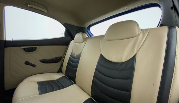 2014 Hyundai Eon D-LITE+, Petrol, Manual, 61,935 km, Right Side Rear Door Cabin