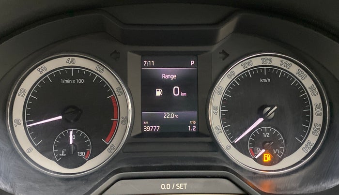 2019 Skoda Octavia 1.8 TSI STYLE AT, Petrol, Automatic, 39,777 km, Odometer Image