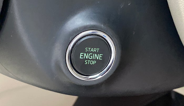 2019 Skoda Octavia 1.8 TSI STYLE AT, Petrol, Automatic, 39,777 km, Keyless Start/ Stop Button