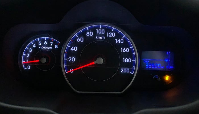 2013 Hyundai i10 SPORTZ 1.2, Petrol, Manual, 32,942 km, Odometer Image