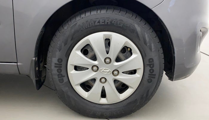 2013 Hyundai i10 SPORTZ 1.2, Petrol, Manual, 32,942 km, Right Front Wheel