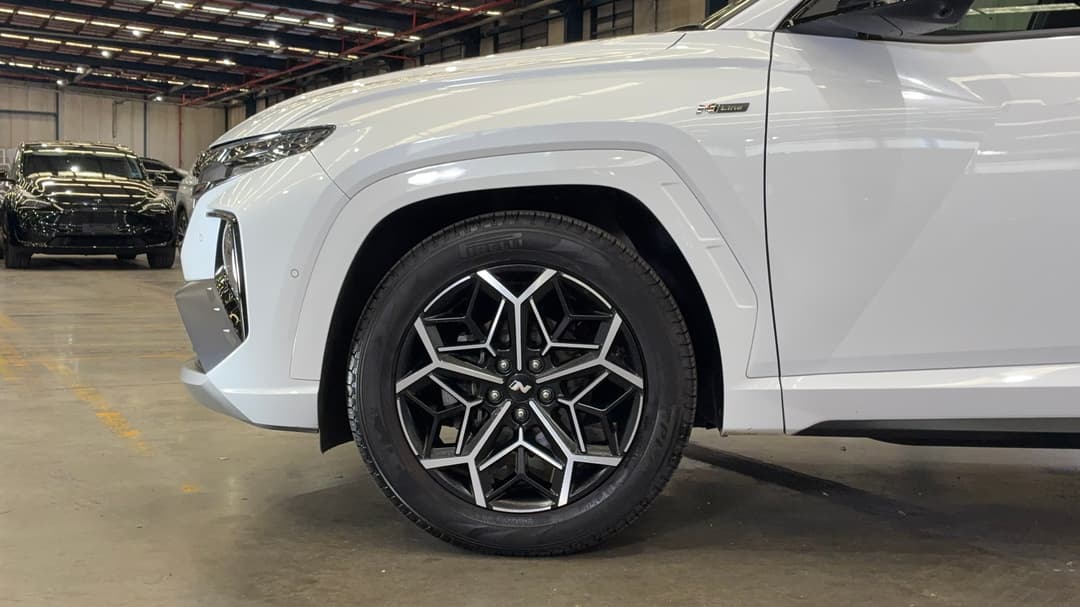2022 Hyundai Tucson Highlander N Line (AWD), Automatic, 33629 km, Left Front Wheel