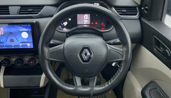 2022 Renault TRIBER RXL MT, Petrol, Manual, 19,500 km, Steering Wheel Close Up