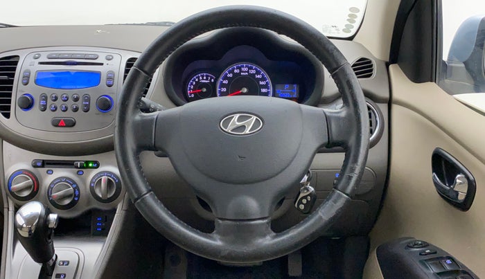 2013 Hyundai i10 SPORTZ 1.2 AT, Petrol, Automatic, 18,029 km, Steering Wheel Close Up