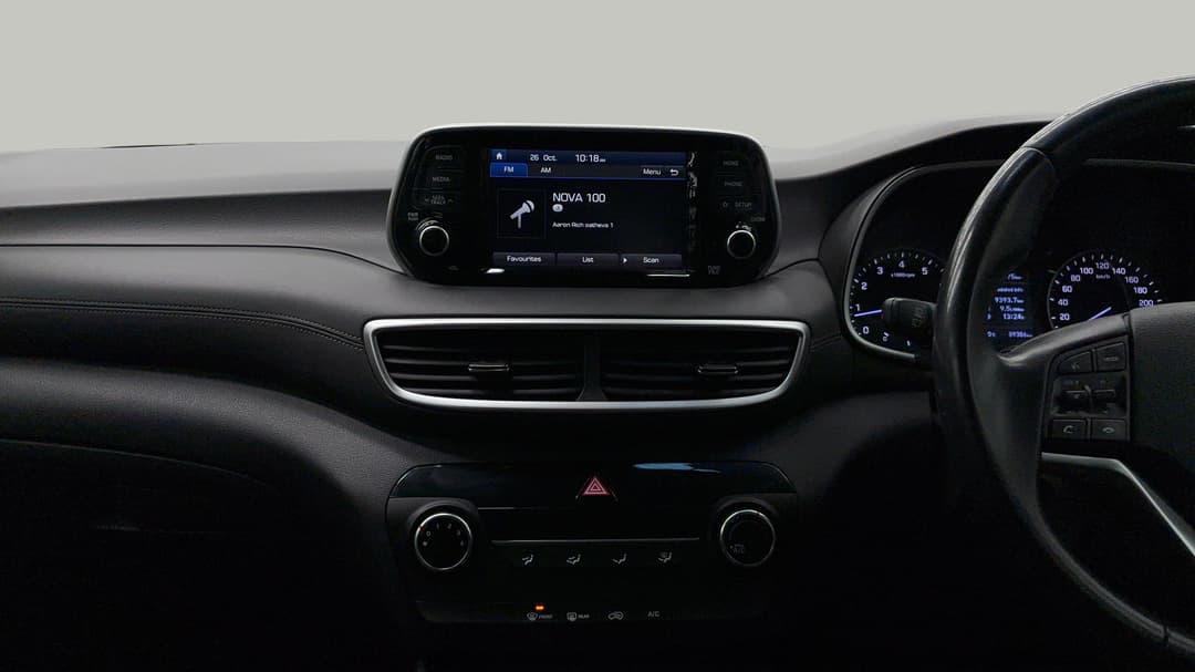2020 Hyundai Tucson Active (2WD), Automatic, 89386 km, Center Console