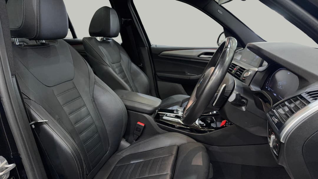 2021 BMW X3 xDrive30i M Sport, Automatic, 58667 km, Right Side Front Door Cabin View