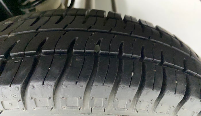 2018 Maruti Alto 800 VXI (O), Petrol, Manual, 31,759 km, Left Rear Tyre Tread