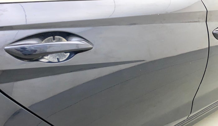 2021 Hyundai NEW I20 SPORTZ 1.2 MT, Petrol, Manual, 17,002 km, Right rear door - Slightly dented