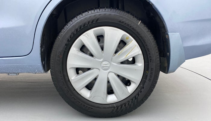 2017 Maruti Ertiga VDI SHVS, Diesel, Manual, 44,129 km, Left Rear Wheel