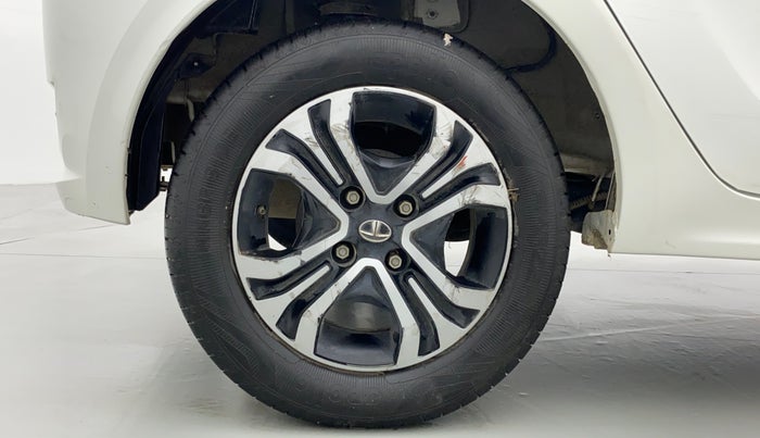 2021 Tata Tiago XZA 1.2 REVOTRON, Petrol, Automatic, 25,058 km, Right Rear Wheel
