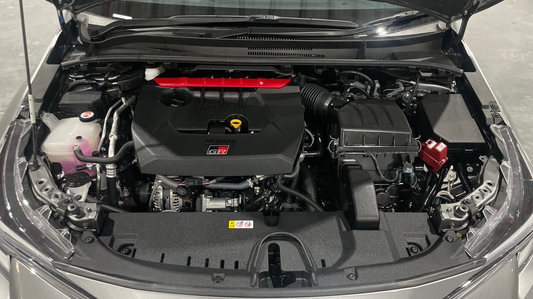 2025 Toyota Gr Corolla Gts, Automatic, 10661 km, Open Bonnet (Engine)