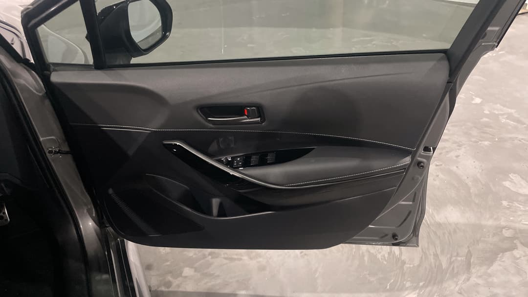 2025 Toyota Gr Corolla Gts, Automatic, 10661 km, Speaker View