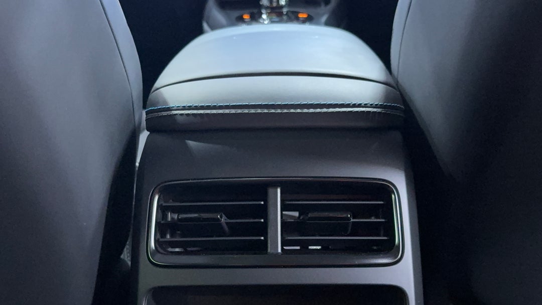 2023 Byd Seal Performance, Automatic, 22981 km, Rear A/C Vent