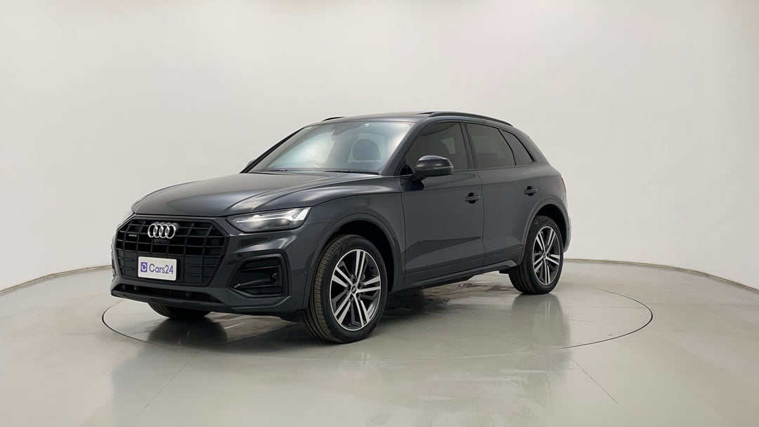 Left Front Diagonal (45- Degree) View