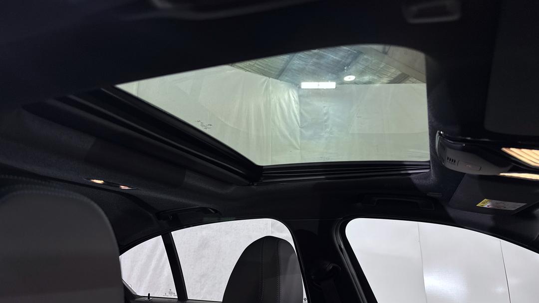 2023 BMW 3 20i M Sport, Automatic, 14668 km, Interior Sunroof/Moonroof
