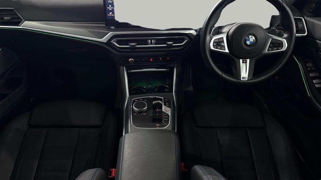 2023 BMW 3 20i M Sport, Automatic, 14668 km, Center Console