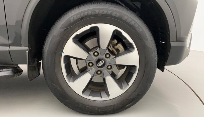 2019 Mahindra ALTURAS G4 4WD AT, Diesel, Automatic, 46,844 km, Right Front Wheel