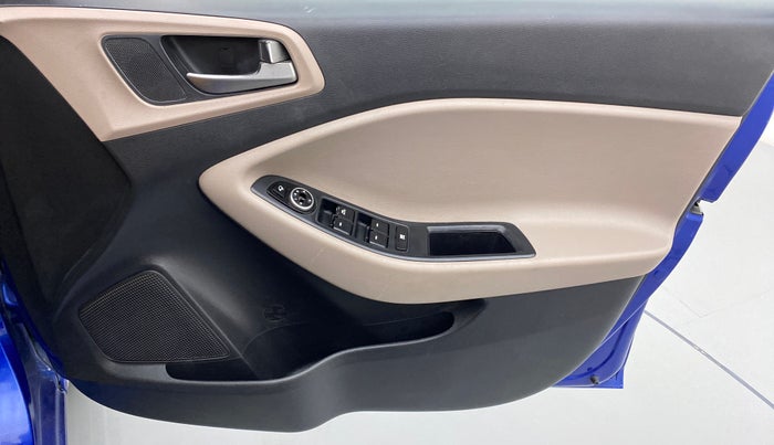 2016 Hyundai Elite i20 ASTA 1.2 (O), Petrol, Manual, 58,247 km, Driver Side Door Panels Control
