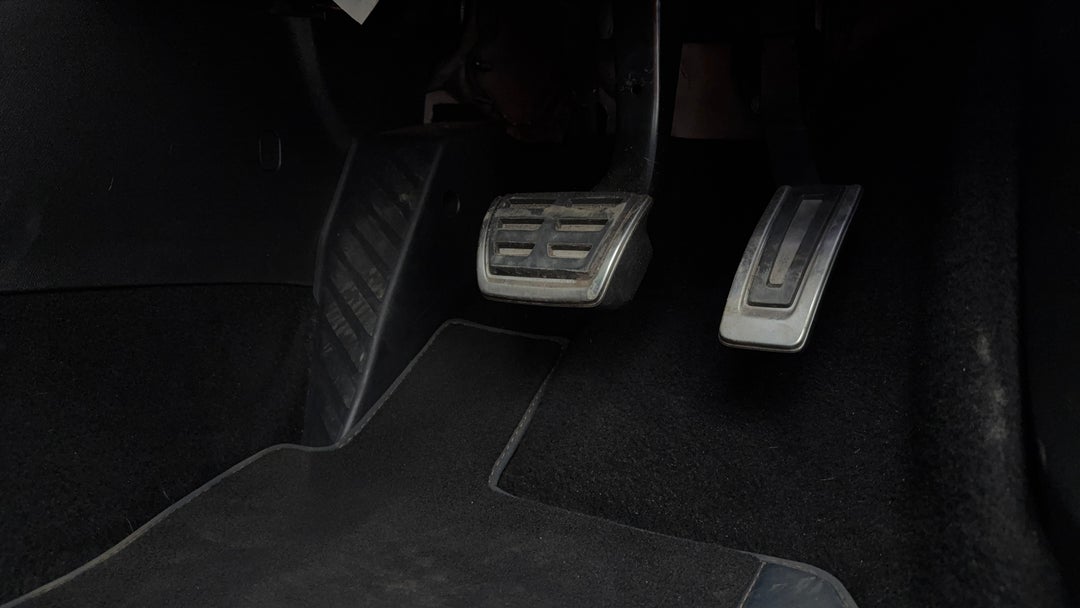 2022 Cupra Formentor Vzx, Automatic, 21094 km, Pedals and Footmat